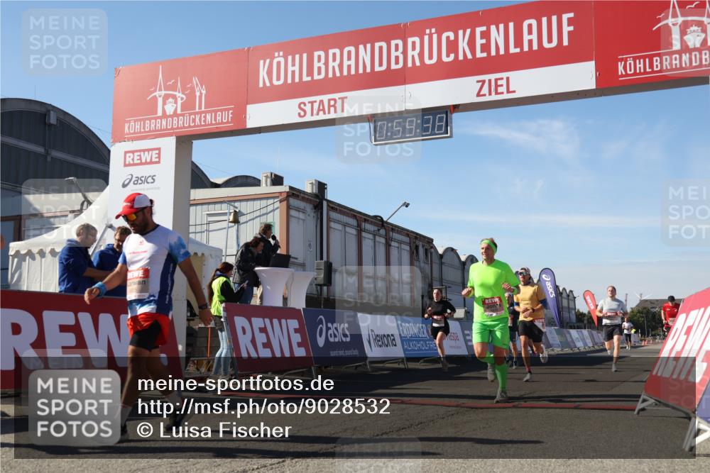 03.10.2025 - Köhlbrandbrückenlauf Luisa Fischer http://msf.ph/oto/9028532 03.10.2025 12:59:37 Ziel 4111, 4119, 4215, 4270, 4475, 6060, 6325, 6364, 6616, 6654, 6666, 6754 meine-sportfotos.de