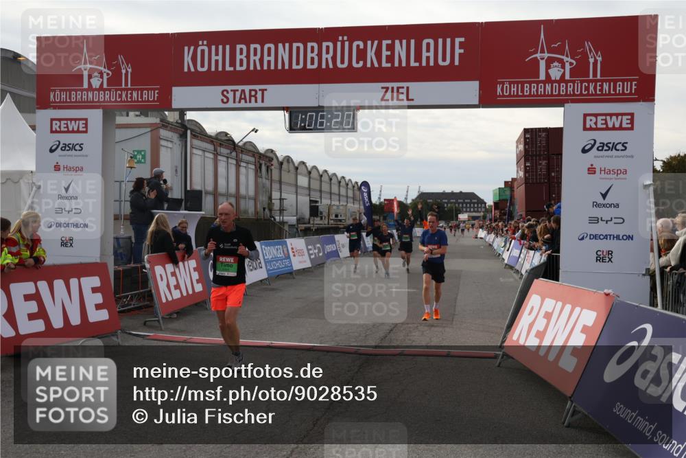 03.10.2025 - Köhlbrandbrückenlauf Julia Fischer http://msf.ph/oto/9028535 03.10.2025 16:06:20 Ziel 7296, 7343, 7601, 8064, 8539, 8802, 8803, 8804, 8805, 8813, 8886, 8991, 9100, 9451, 9483, 9596, 9633 meine-sportfotos.de