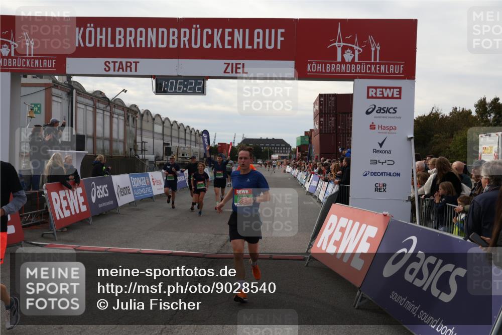 03.10.2025 - Köhlbrandbrückenlauf Julia Fischer http://msf.ph/oto/9028540 03.10.2025 16:06:22 Ziel 7296, 7343, 7576, 7601, 8064, 8802, 8803, 8804, 8805, 8991, 9100, 9451, 9483, 9572, 9633 meine-sportfotos.de