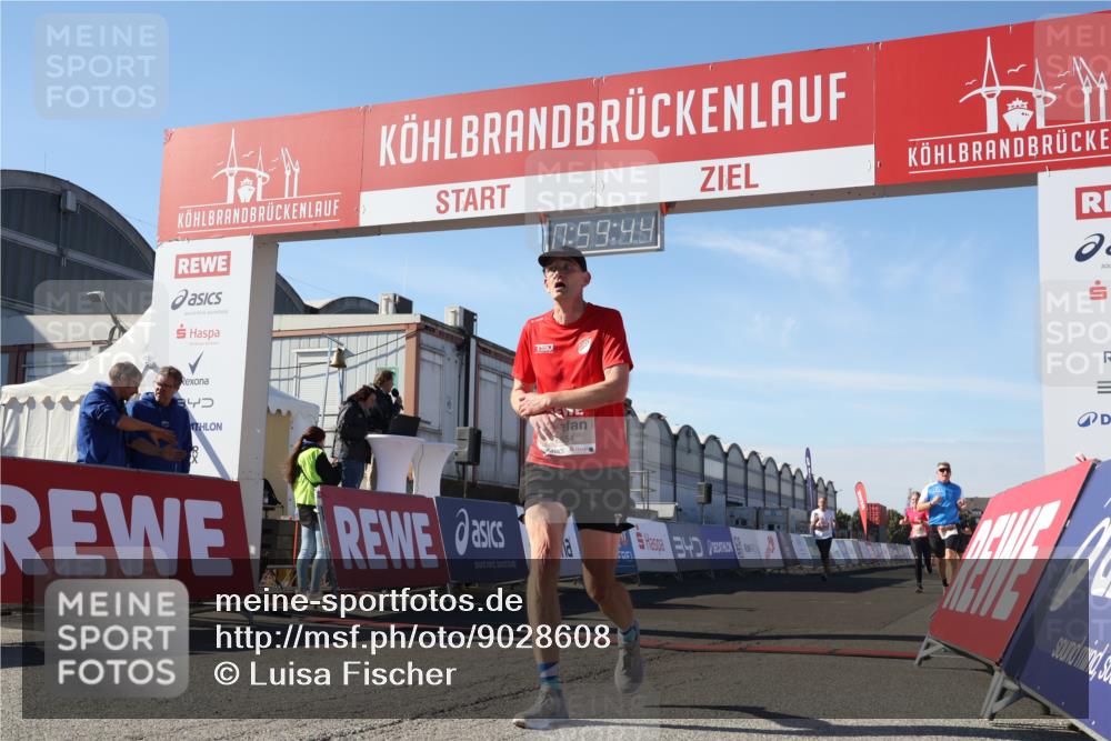 03.10.2025 - Köhlbrandbrückenlauf Luisa Fischer http://msf.ph/oto/9028608 03.10.2025 12:59:43 Ziel 4074, 4111, 4215, 4270, 4475, 6142, 6254, 6325, 6364, 6601, 6616, 6654, 6666, 6754 meine-sportfotos.de