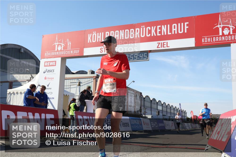 03.10.2025 - Köhlbrandbrückenlauf Luisa Fischer http://msf.ph/oto/9028616 03.10.2025 12:59:44 Ziel 4074, 4111, 4215, 4270, 4475, 6142, 6254, 6364, 6601, 6616, 6654, 6666, 6754 meine-sportfotos.de