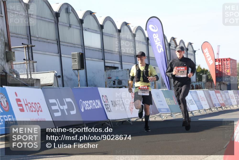 03.10.2025 - Köhlbrandbrückenlauf Luisa Fischer http://msf.ph/oto/9028674 03.10.2025 13:00:00 Ziel 4319, 4554, 6368 meine-sportfotos.de