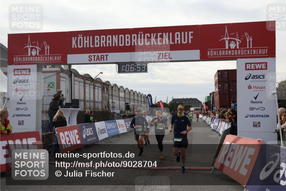 03.10.2025 - Köhlbrandbrückenlauf Julia Fischer http://msf.ph/oto/9028704 03.10.2025 16:06:53 Ziel 7263, 8848, 8880, 8965, 9128, 9353, 9354 meine-sportfotos.de