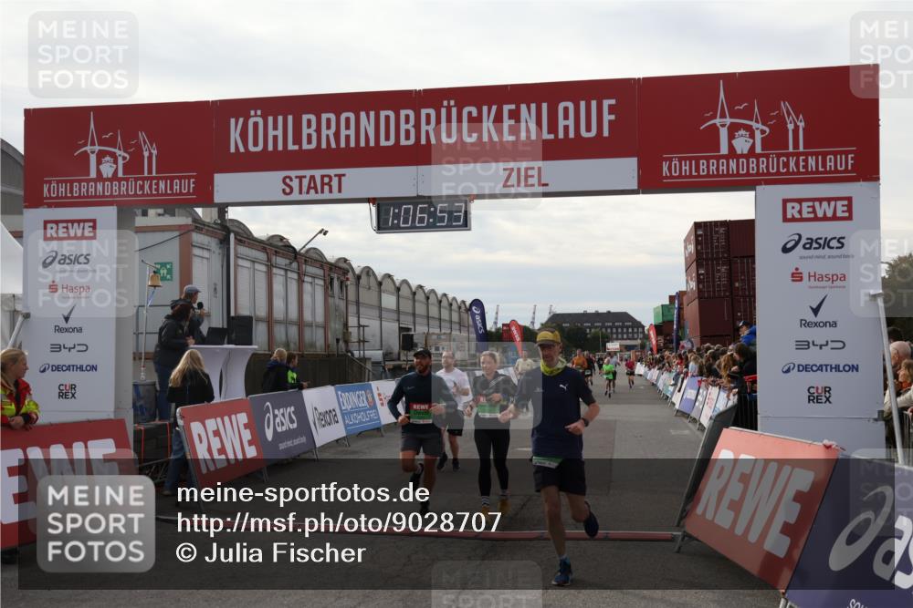 03.10.2025 - Köhlbrandbrückenlauf Julia Fischer http://msf.ph/oto/9028707 03.10.2025 16:06:53 Ziel 7263, 8848, 8880, 8965, 9128, 9353, 9354 meine-sportfotos.de