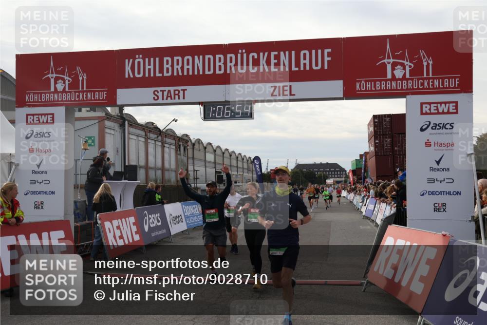 03.10.2025 - Köhlbrandbrückenlauf Julia Fischer http://msf.ph/oto/9028710 03.10.2025 16:06:54 Ziel 7263, 8848, 8880, 8965, 8967, 9128, 9353, 9354 meine-sportfotos.de