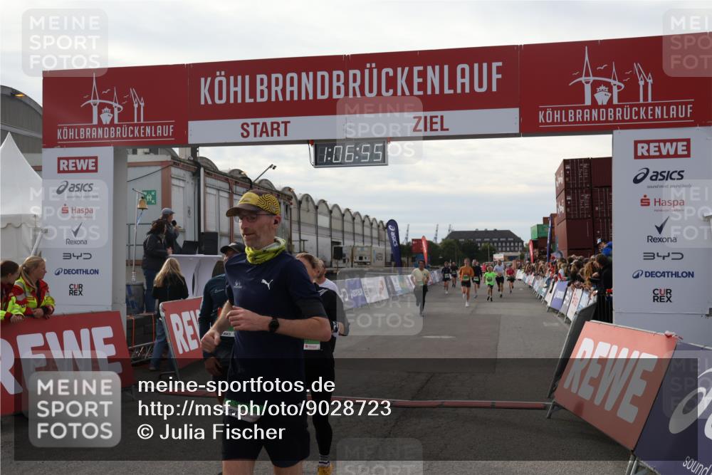 03.10.2025 - Köhlbrandbrückenlauf Julia Fischer http://msf.ph/oto/9028723 03.10.2025 16:06:55 Ziel 7263, 8848, 8866, 8965, 8967, 9128, 9353, 9354, 9417 meine-sportfotos.de