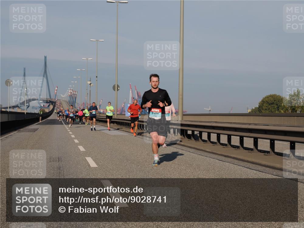 03.10.2025 - Köhlbrandbrückenlauf Fabian Wolf http://msf.ph/oto/9028741 03.10.2025 09:43:57 Position 3  meine-sportfotos.de