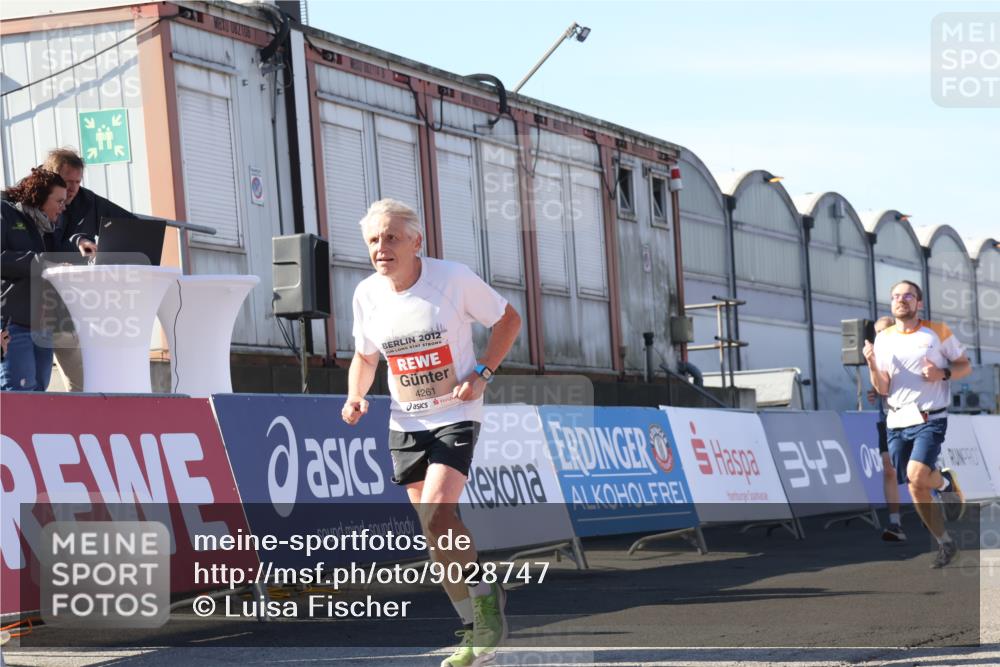 03.10.2025 - Köhlbrandbrückenlauf Luisa Fischer http://msf.ph/oto/9028747 03.10.2025 13:00:08 Ziel 4020, 4192, 4261, 4319, 6097, 6203, 6368, 6798 meine-sportfotos.de