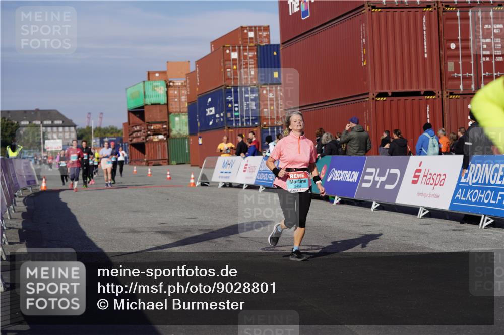 03.10.2025 - Köhlbrandbrückenlauf Michael Burmester http://msf.ph/oto/9028801 03.10.2025 10:33:17 Ziel 2170, 2457, 3019 meine-sportfotos.de