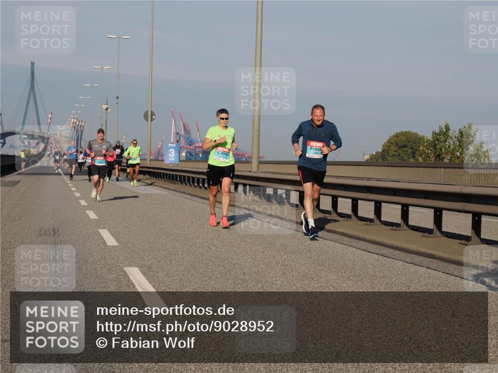 03.10.2025 - Köhlbrandbrückenlauf Fabian Wolf http://msf.ph/oto/9028952 03.10.2025 09:44:04 Position 3 1265 meine-sportfotos.de
