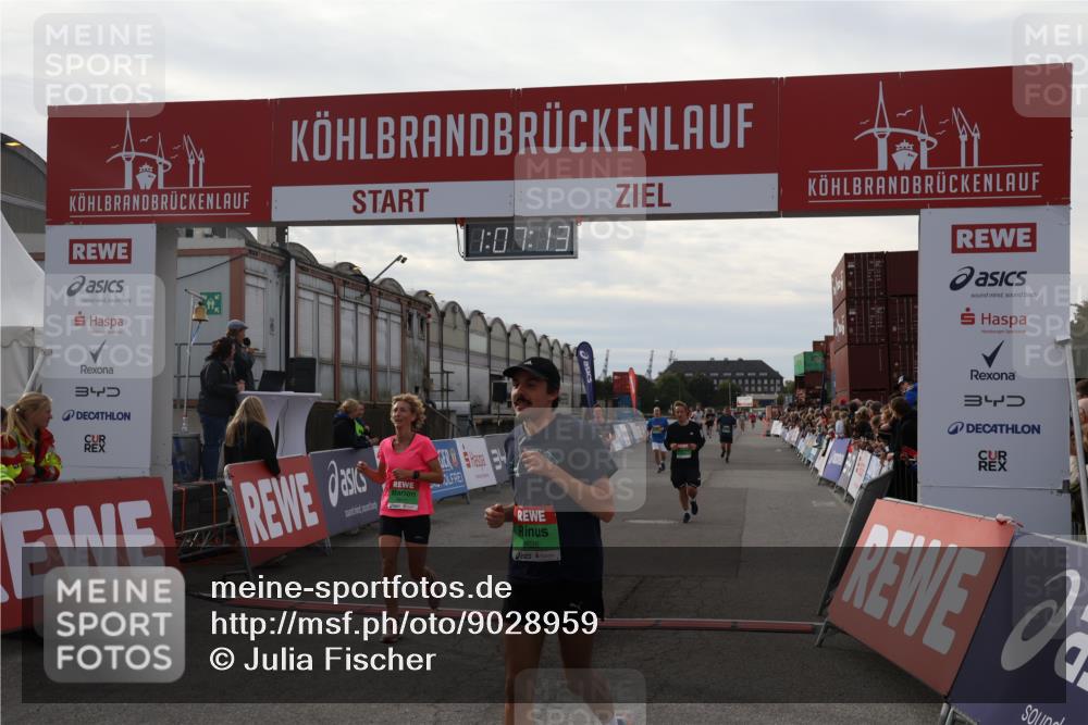 03.10.2025 - Köhlbrandbrückenlauf Julia Fischer http://msf.ph/oto/9028959 03.10.2025 16:07:13 Ziel 7174, 7228, 7322, 7340, 7560, 7995, 8026, 8847, 8925 meine-sportfotos.de