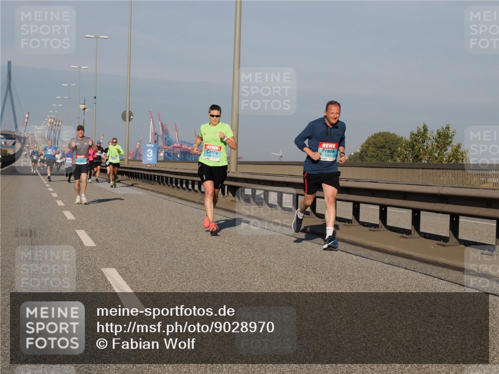 03.10.2025 - Köhlbrandbrückenlauf Fabian Wolf http://msf.ph/oto/9028970 03.10.2025 09:44:04 Position 3 1265 meine-sportfotos.de