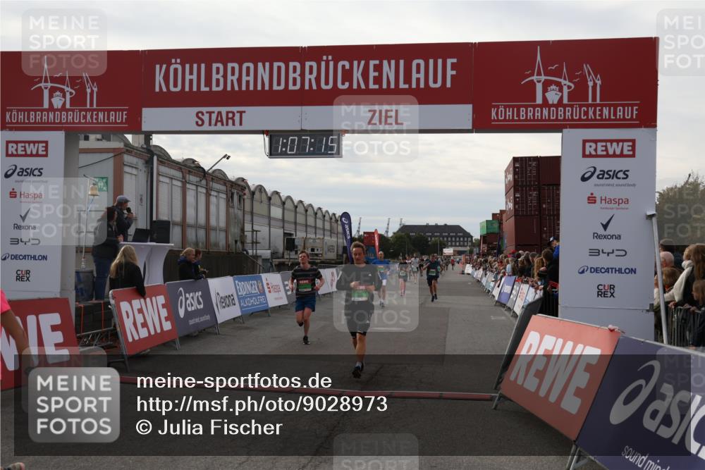 03.10.2025 - Köhlbrandbrückenlauf Julia Fischer http://msf.ph/oto/9028973 03.10.2025 16:07:15 Ziel 7093, 7174, 7228, 7302, 7340, 7560, 7995, 8026, 8847, 8925 meine-sportfotos.de