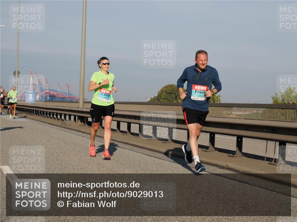 03.10.2025 - Köhlbrandbrückenlauf Fabian Wolf http://msf.ph/oto/9029013 03.10.2025 09:44:05 Position 3 2819, 1265 meine-sportfotos.de