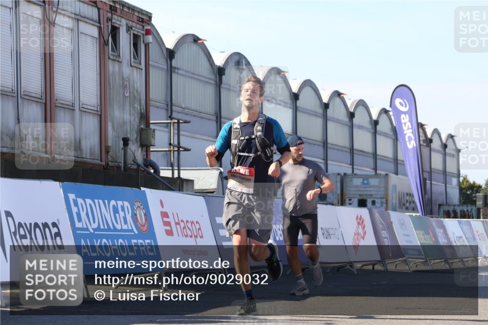 03.10.2025 - Köhlbrandbrückenlauf Luisa Fischer http://msf.ph/oto/9029032 03.10.2025 13:00:40 Ziel 4016, 4018, 4172, 4228, 4299, 4622, 4763, 4850, 5011, 5664, 6373 meine-sportfotos.de