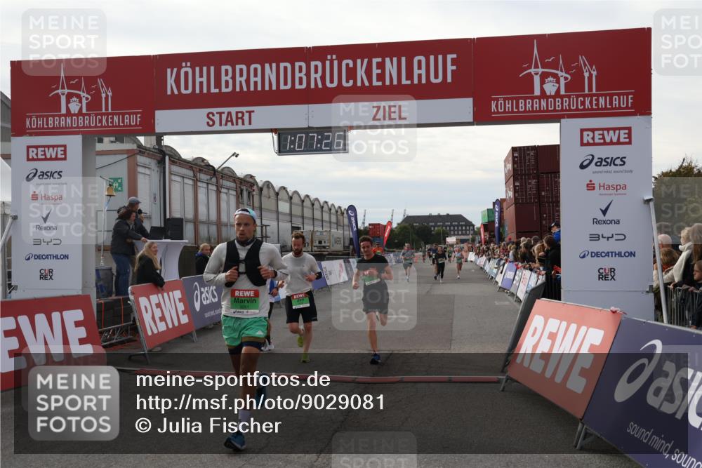03.10.2025 - Köhlbrandbrückenlauf Julia Fischer http://msf.ph/oto/9029081 03.10.2025 16:07:26 Ziel 7056, 7071, 7093, 7172, 7302, 7340, 7402, 7434, 7499, 7560, 9018, 9261 meine-sportfotos.de