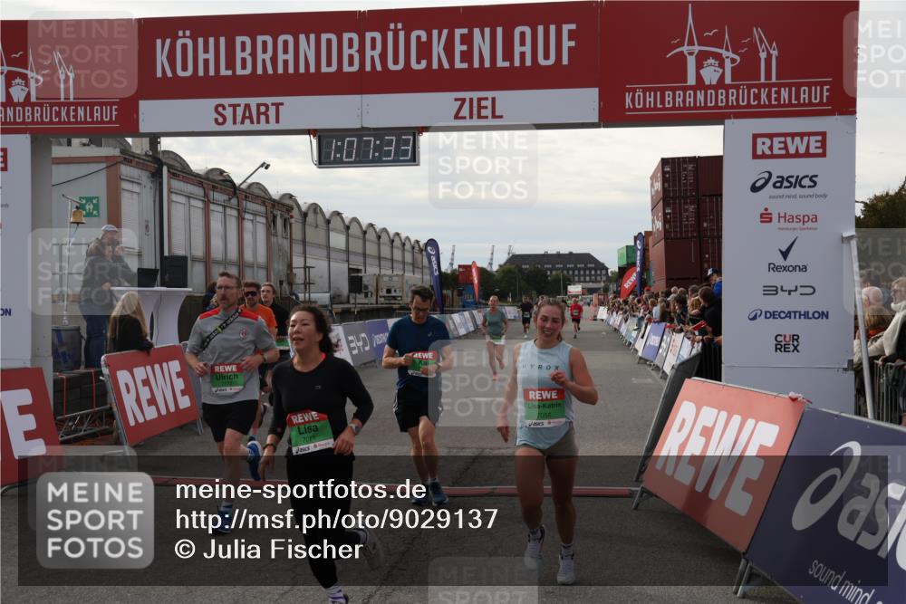 03.10.2025 - Köhlbrandbrückenlauf Julia Fischer http://msf.ph/oto/9029137 03.10.2025 16:07:33 Ziel 7056, 7071, 7172, 7365, 7402, 7434, 7499, 8745, 8862, 8919, 9018, 9261 meine-sportfotos.de