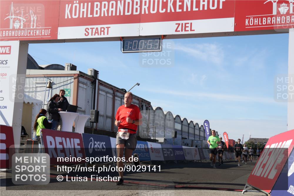 03.10.2025 - Köhlbrandbrückenlauf Luisa Fischer http://msf.ph/oto/9029141 03.10.2025 13:00:52 Ziel 4018, 4069, 4177, 4763, 4820, 6042, 6464, 6525 meine-sportfotos.de