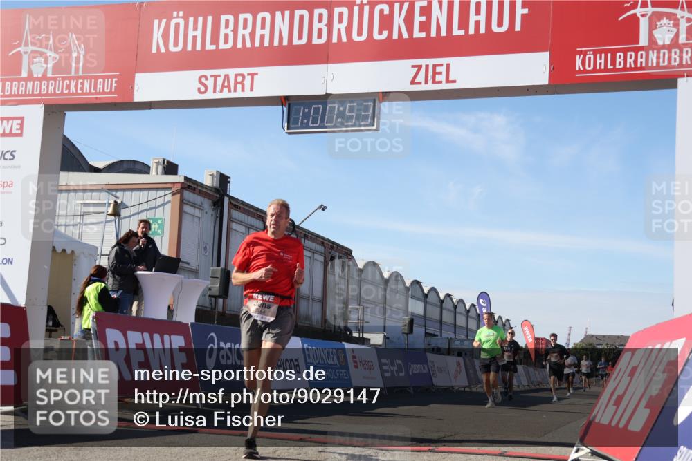 03.10.2025 - Köhlbrandbrückenlauf Luisa Fischer http://msf.ph/oto/9029147 03.10.2025 13:00:52 Ziel 4018, 4069, 4177, 4763, 4820, 6042, 6464, 6525 meine-sportfotos.de