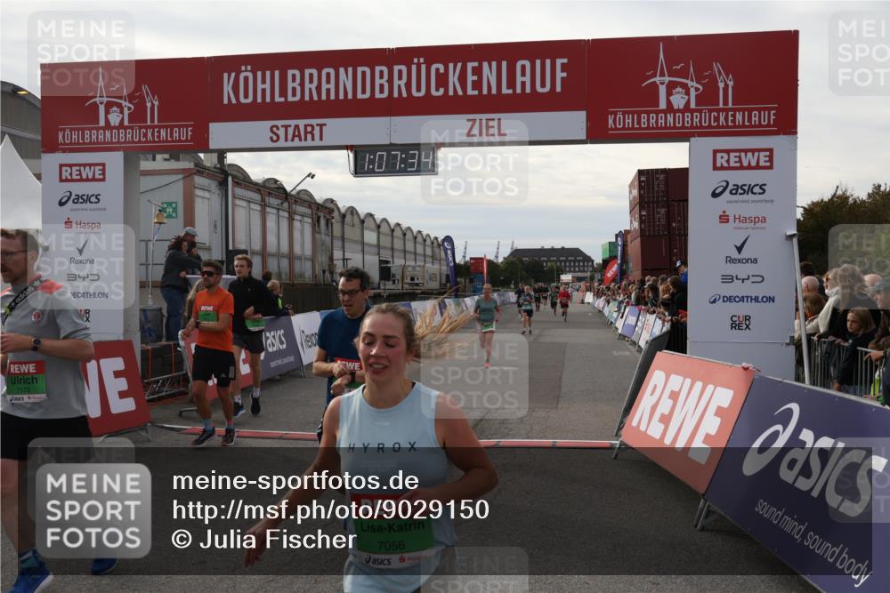 03.10.2025 - Köhlbrandbrückenlauf Julia Fischer http://msf.ph/oto/9029150 03.10.2025 16:07:34 Ziel 7056, 7071, 7172, 7365, 7402, 7434, 7499, 8745, 8862, 8919, 9018, 9261 meine-sportfotos.de