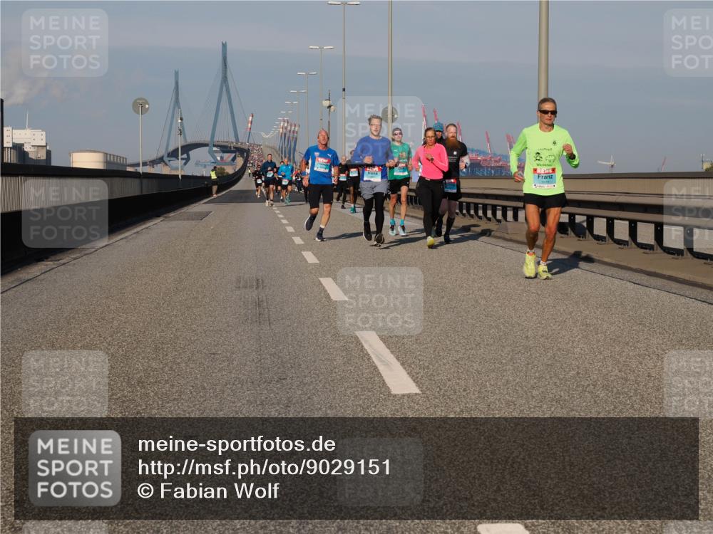 03.10.2025 - Köhlbrandbrückenlauf Fabian Wolf http://msf.ph/oto/9029151 03.10.2025 09:44:11 Position 3  meine-sportfotos.de