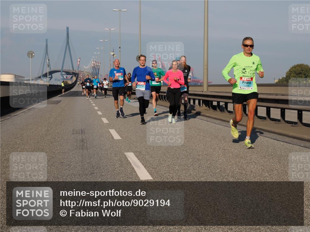 03.10.2025 - Köhlbrandbrückenlauf Fabian Wolf http://msf.ph/oto/9029194 03.10.2025 09:44:13 Position 3 1079 meine-sportfotos.de