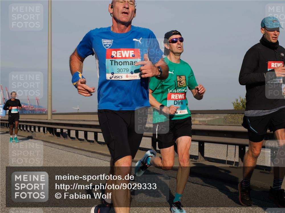 03.10.2025 - Köhlbrandbrückenlauf Fabian Wolf http://msf.ph/oto/9029333 03.10.2025 09:44:17 Position 3 3, 3079, 15 meine-sportfotos.de