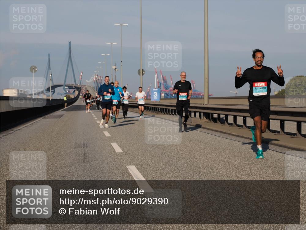03.10.2025 - Köhlbrandbrückenlauf Fabian Wolf http://msf.ph/oto/9029390 03.10.2025 09:44:21 Position 3 1550 meine-sportfotos.de