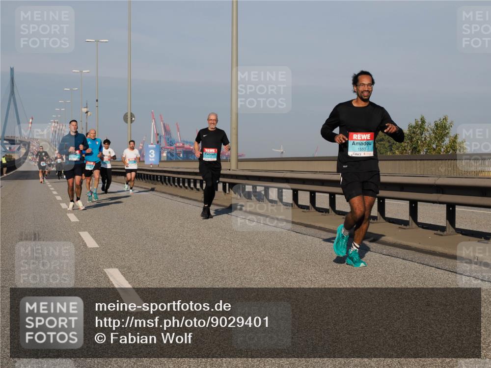 03.10.2025 - Köhlbrandbrückenlauf Fabian Wolf http://msf.ph/oto/9029401 03.10.2025 09:44:21 Position 3 1550 meine-sportfotos.de