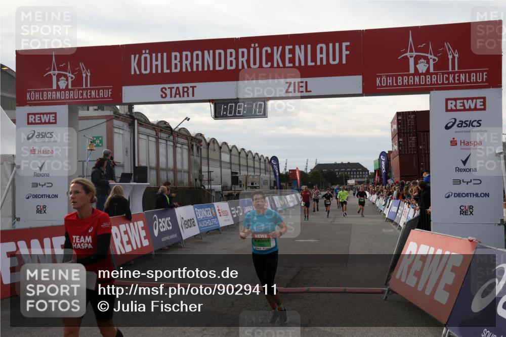 03.10.2025 - Köhlbrandbrückenlauf Julia Fischer http://msf.ph/oto/9029411 03.10.2025 16:08:10 Ziel 7019, 7085, 7310, 7311, 7319, 7335, 7494, 7506, 8265, 8824, 9072, 9543 meine-sportfotos.de