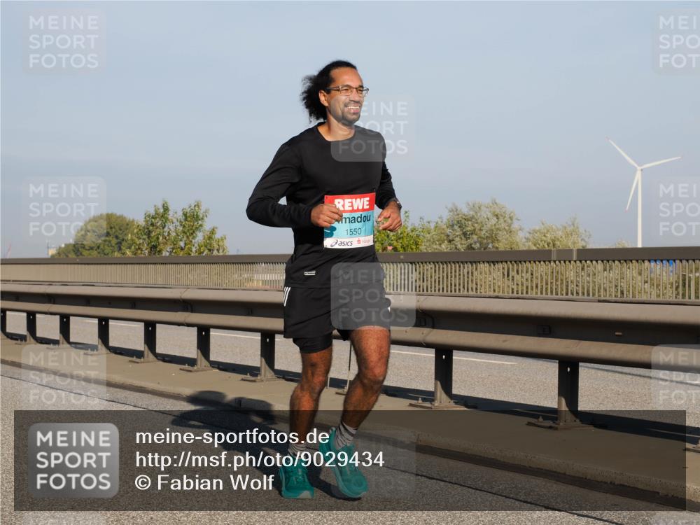 03.10.2025 - Köhlbrandbrückenlauf Fabian Wolf http://msf.ph/oto/9029434 03.10.2025 09:44:22 Position 3 1550 meine-sportfotos.de