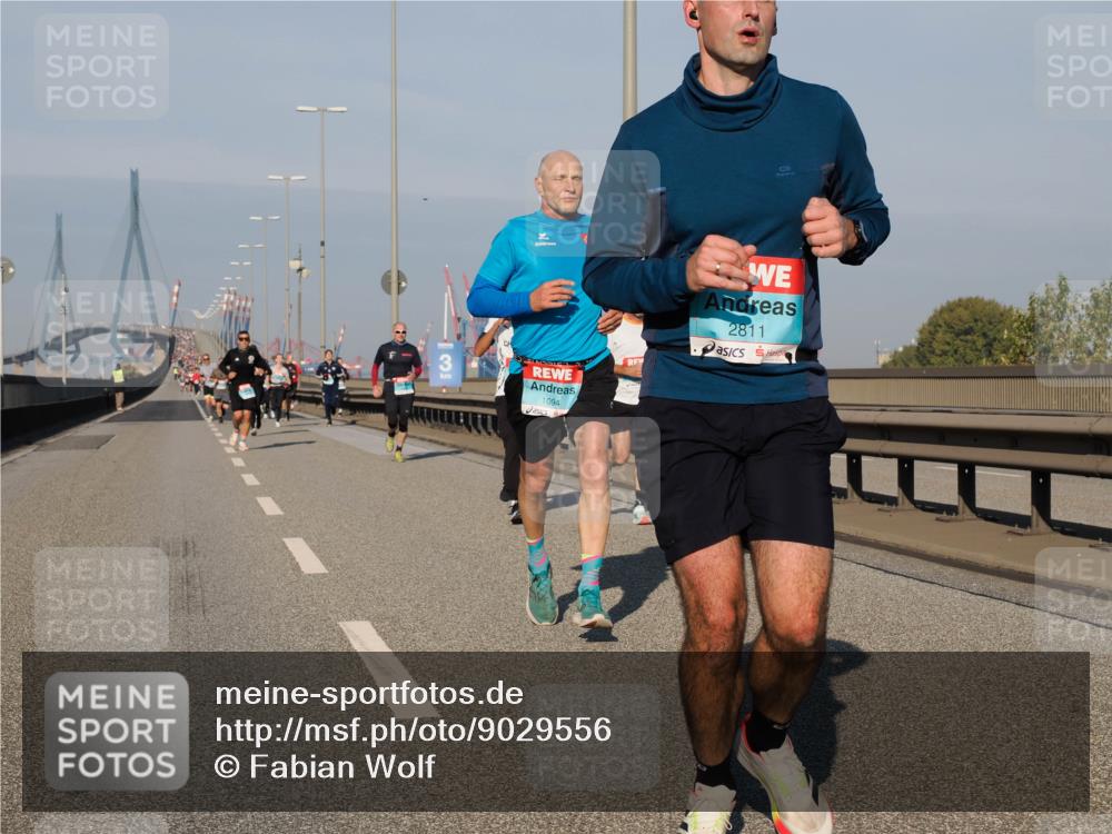 03.10.2025 - Köhlbrandbrückenlauf Fabian Wolf http://msf.ph/oto/9029556 03.10.2025 09:44:26 Position 3 1094, 2811 meine-sportfotos.de