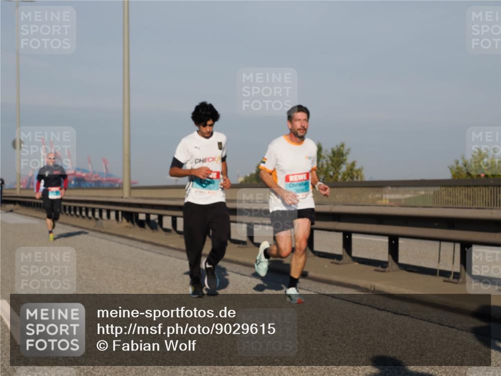 03.10.2025 - Köhlbrandbrückenlauf Fabian Wolf http://msf.ph/oto/9029615 03.10.2025 09:44:28 Position 3  meine-sportfotos.de