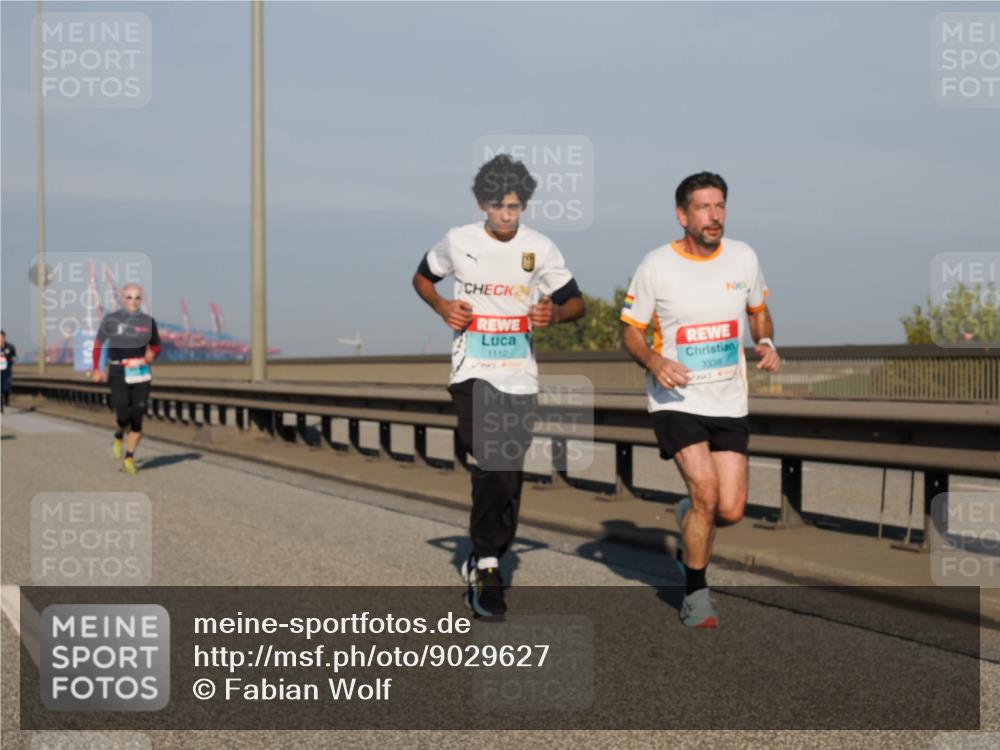03.10.2025 - Köhlbrandbrückenlauf Fabian Wolf http://msf.ph/oto/9029627 03.10.2025 09:44:29 Position 3 1112, 3338 meine-sportfotos.de