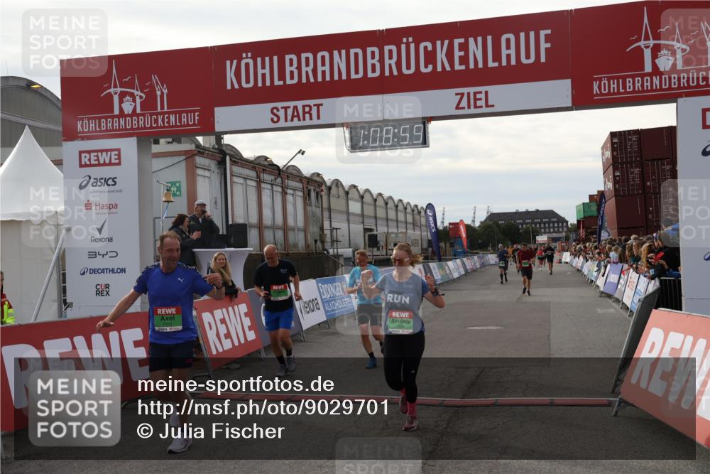 03.10.2025 - Köhlbrandbrückenlauf Julia Fischer http://msf.ph/oto/9029701 03.10.2025 16:08:59 Ziel 7057, 7141, 7191, 7333, 7336, 7585, 8118, 8725, 8931 meine-sportfotos.de