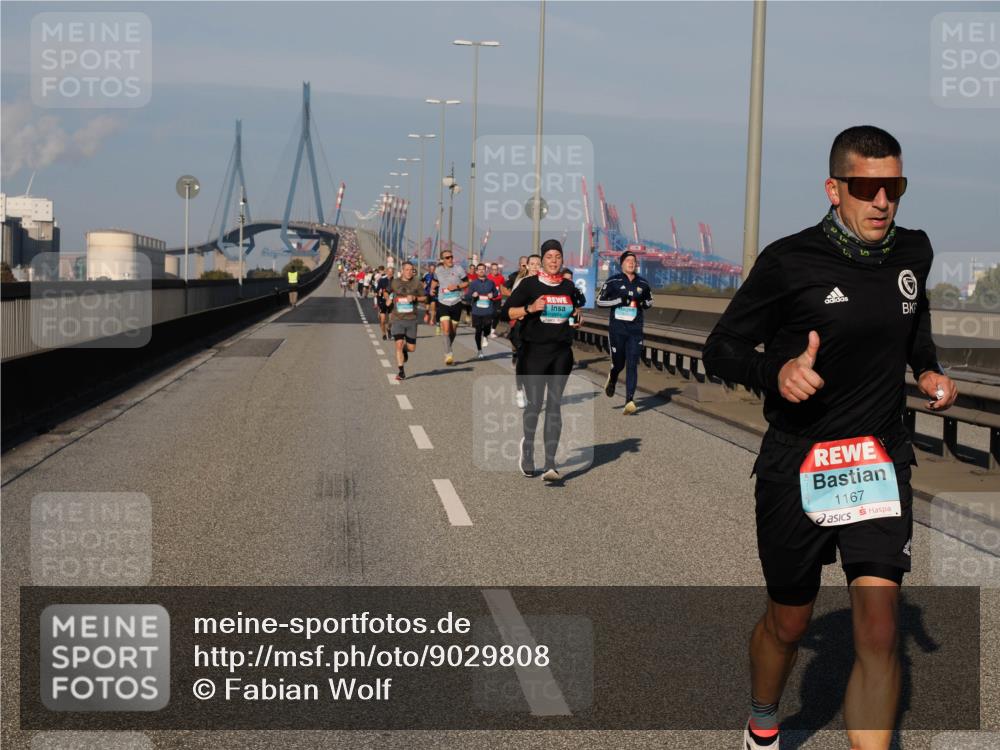 03.10.2025 - Köhlbrandbrückenlauf Fabian Wolf http://msf.ph/oto/9029808 03.10.2025 09:44:35 Position 3 1167 meine-sportfotos.de