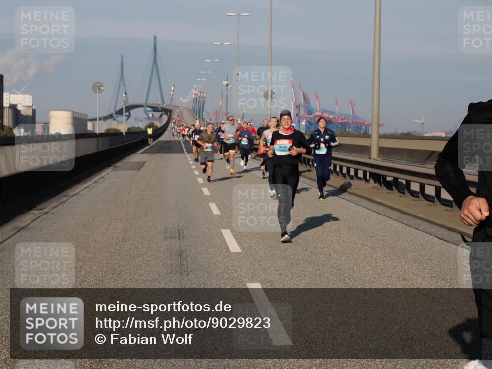 03.10.2025 - Köhlbrandbrückenlauf Fabian Wolf http://msf.ph/oto/9029823 03.10.2025 09:44:35 Position 3  meine-sportfotos.de