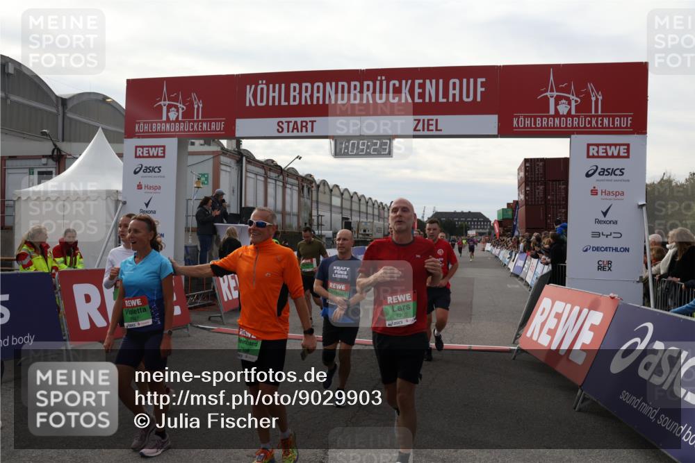 03.10.2025 - Köhlbrandbrückenlauf Julia Fischer http://msf.ph/oto/9029903 03.10.2025 16:09:24 Ziel 7345, 7395, 7447, 7558, 7702, 7822, 8217, 8348, 8541, 8763, 8788, 8797, 8823, 9019, 9091, 9151, 9334, 9470, 9739, 9752, 9753 meine-sportfotos.de