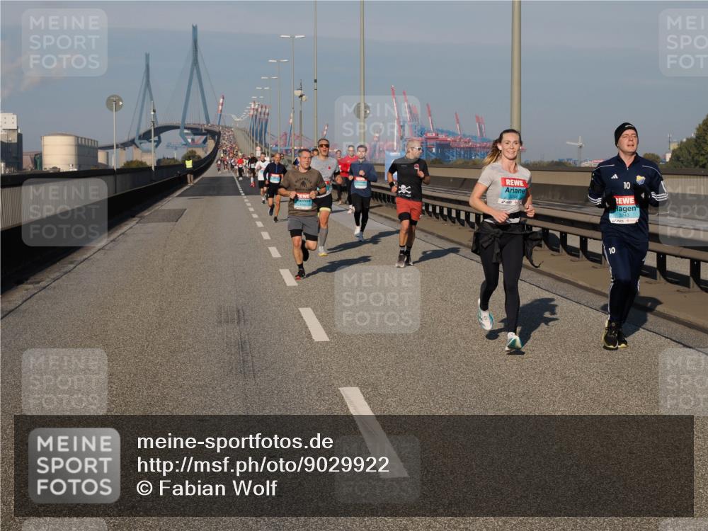 03.10.2025 - Köhlbrandbrückenlauf Fabian Wolf http://msf.ph/oto/9029922 03.10.2025 09:44:38 Position 3 10, 3243, 10 meine-sportfotos.de