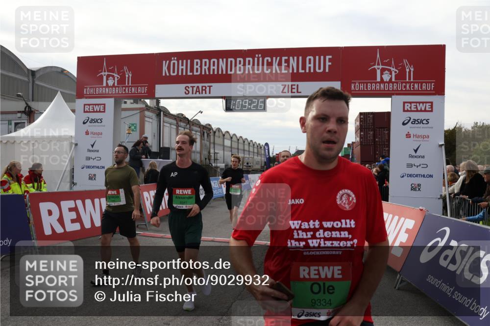 03.10.2025 - Köhlbrandbrückenlauf Julia Fischer http://msf.ph/oto/9029932 03.10.2025 16:09:26 Ziel 7345, 7395, 7447, 7558, 7609, 7702, 7822, 8217, 8541, 8788, 8823, 9019, 9091, 9151, 9334, 9470, 9752, 9753 meine-sportfotos.de