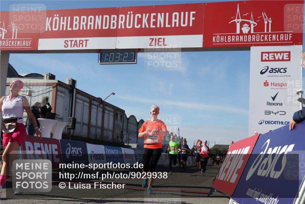 03.10.2025 - Köhlbrandbrückenlauf Luisa Fischer http://msf.ph/oto/9029938 03.10.2025 13:03:25 Ziel 4208, 4225, 4252, 4268, 4283, 4300, 4454, 4856, 5048, 5063, 6194, 6207, 6279, 6612, 6632 meine-sportfotos.de