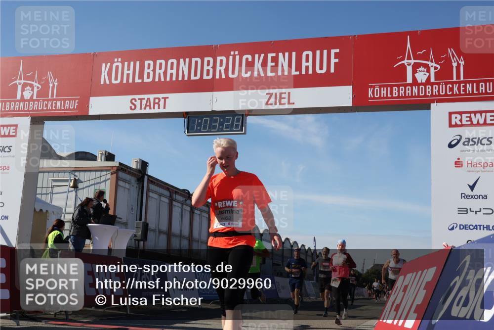 03.10.2025 - Köhlbrandbrückenlauf Luisa Fischer http://msf.ph/oto/9029960 03.10.2025 13:03:27 Ziel 4208, 4214, 4225, 4252, 4268, 4283, 4300, 4454, 4507, 5063, 5707, 6194, 6207, 6612, 6632 meine-sportfotos.de
