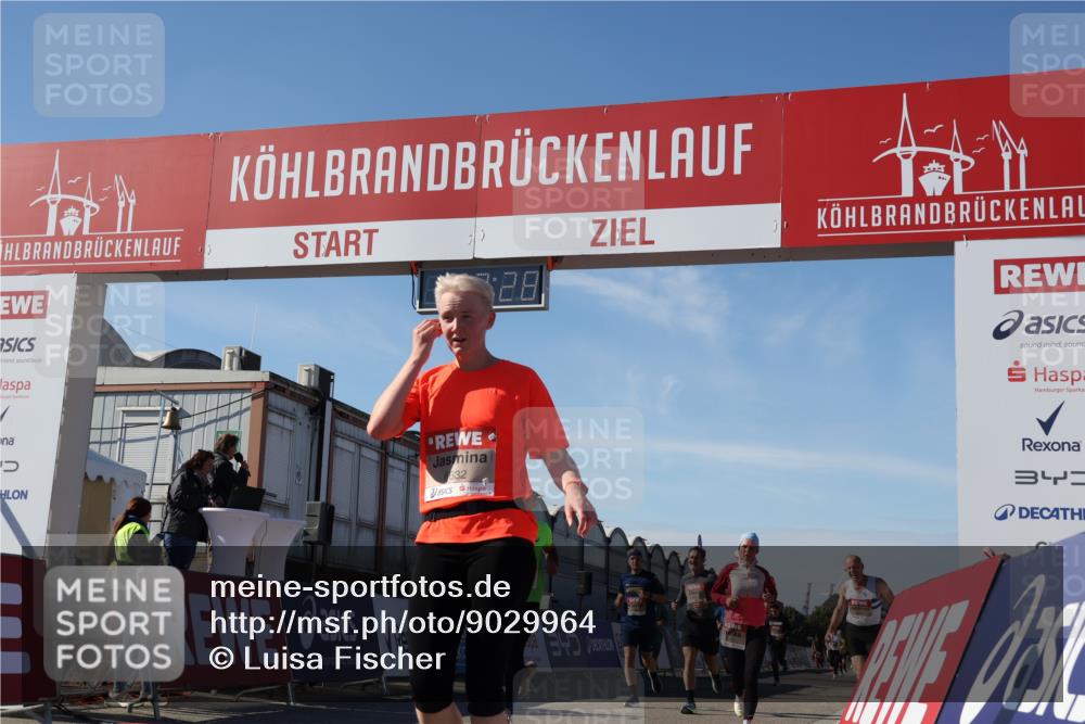 03.10.2025 - Köhlbrandbrückenlauf Luisa Fischer http://msf.ph/oto/9029964 03.10.2025 13:03:27 Ziel 4208, 4214, 4225, 4252, 4268, 4283, 4300, 4454, 4507, 5063, 5707, 6194, 6207, 6612, 6632 meine-sportfotos.de
