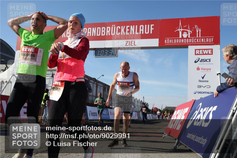 03.10.2025 - Köhlbrandbrückenlauf Luisa Fischer http://msf.ph/oto/9029991 03.10.2025 13:03:30 Ziel 4214, 4225, 4252, 4268, 4283, 4300, 4454, 4507, 5063, 5707, 6194, 6207, 6632 meine-sportfotos.de
