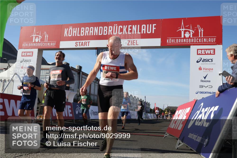 03.10.2025 - Köhlbrandbrückenlauf Luisa Fischer http://msf.ph/oto/9029999 03.10.2025 13:03:30 Ziel 4214, 4225, 4252, 4268, 4283, 4300, 4454, 4507, 5063, 5707, 6194, 6207, 6632 meine-sportfotos.de