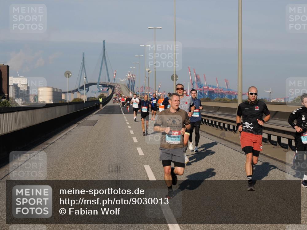 03.10.2025 - Köhlbrandbrückenlauf Fabian Wolf http://msf.ph/oto/9030013 03.10.2025 09:44:41 Position 3 1142 meine-sportfotos.de