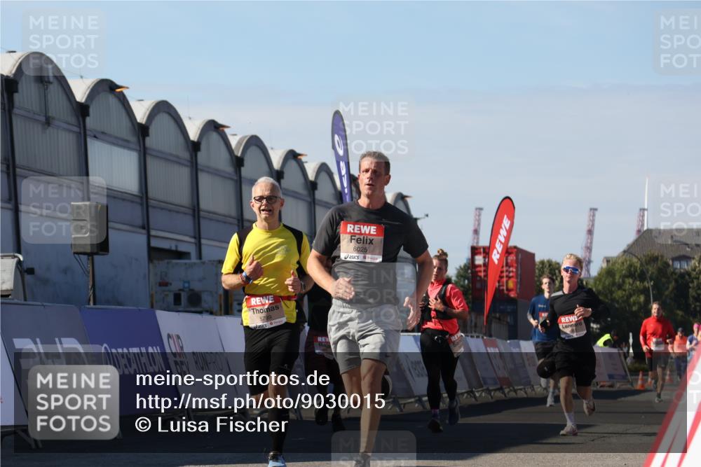 03.10.2025 - Köhlbrandbrückenlauf Luisa Fischer http://msf.ph/oto/9030015 03.10.2025 13:03:37 Ziel 4063, 4214, 4252, 4274, 4300, 4422, 4454, 4507, 5639, 5707, 5799, 6025, 6194, 6207 meine-sportfotos.de