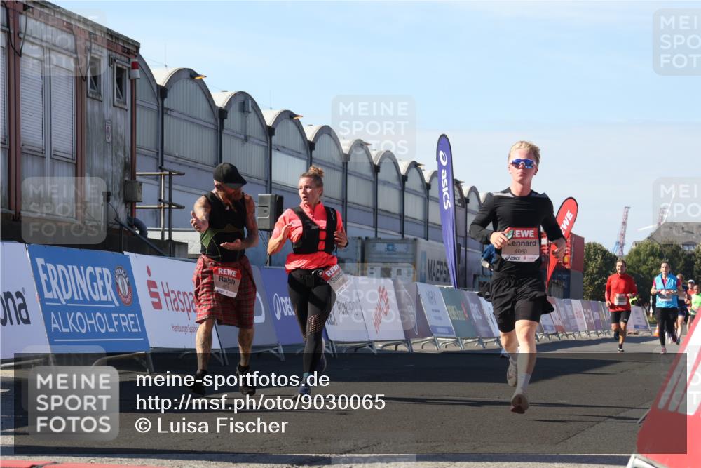 03.10.2025 - Köhlbrandbrückenlauf Luisa Fischer http://msf.ph/oto/9030065 03.10.2025 13:03:40 Ziel 4063, 4214, 4252, 4274, 4422, 4507, 5639, 5707, 5799, 6025, 6194 meine-sportfotos.de