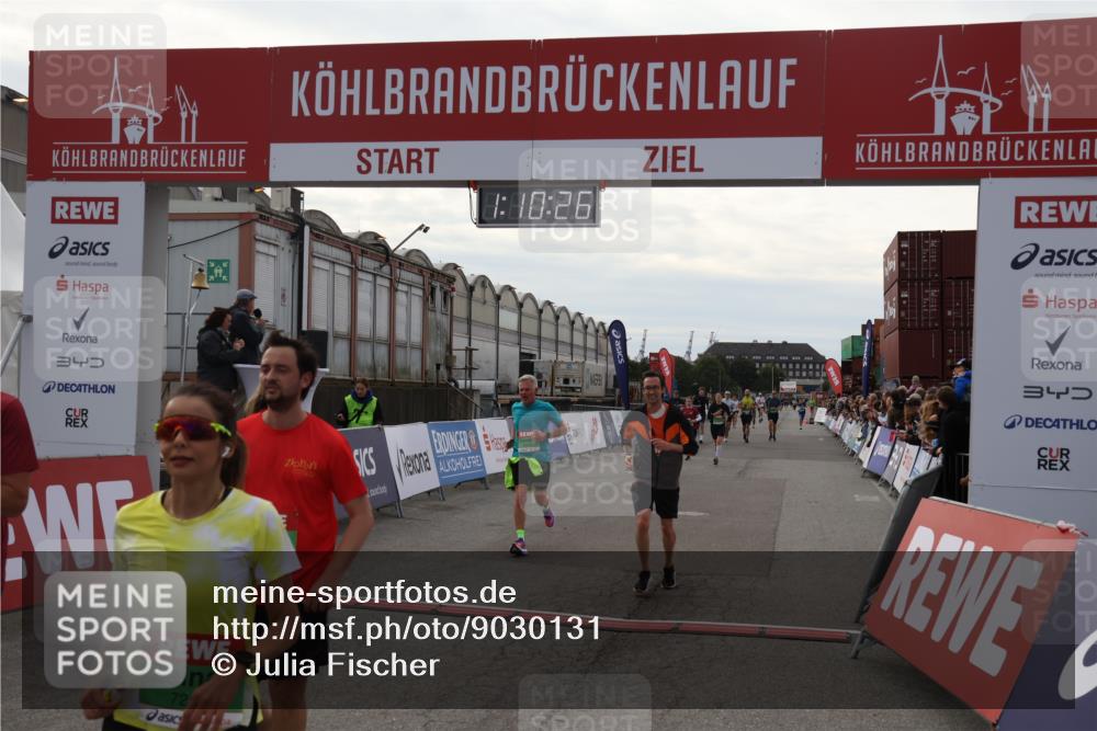 03.10.2025 - Köhlbrandbrückenlauf Julia Fischer http://msf.ph/oto/9030131 03.10.2025 16:10:26 Ziel 7139, 7217, 7304, 7384, 7385, 7421, 7648, 8097, 8932, 8989, 9347, 9348, 9349, 9542 meine-sportfotos.de