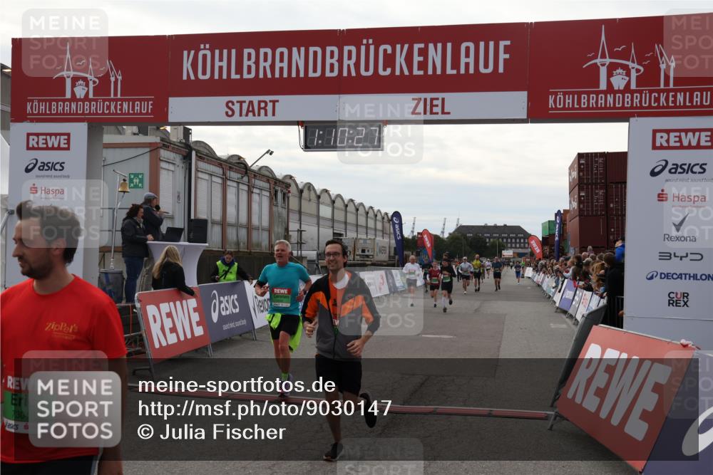 03.10.2025 - Köhlbrandbrückenlauf Julia Fischer http://msf.ph/oto/9030147 03.10.2025 16:10:27 Ziel 7126, 7139, 7217, 7304, 7384, 7385, 7421, 7648, 8097, 8932, 8989, 9348, 9349, 9542 meine-sportfotos.de